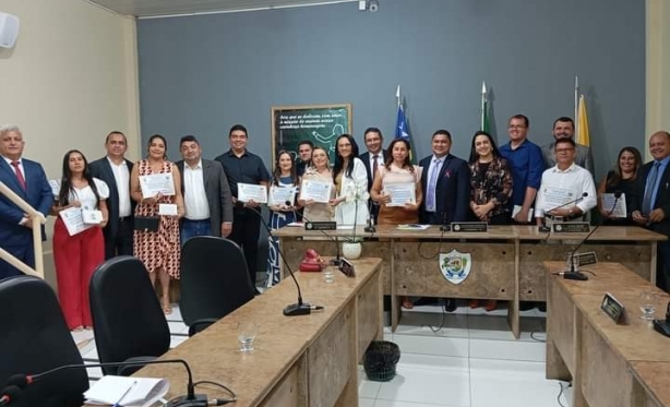 Sess�o Solene na C�mara Municipal de Castelo do Piau�
